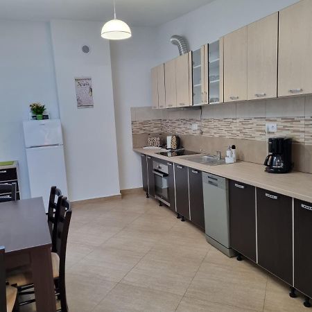 Appartement Apartament Zona Centrala à Cluj-Napoca Extérieur photo