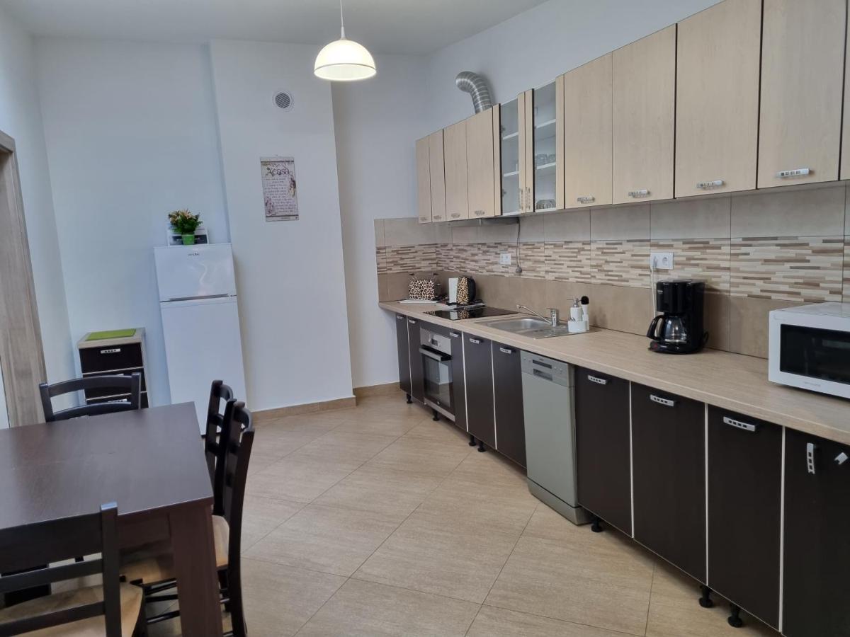 Appartement Apartament Zona Centrala à Cluj-Napoca Extérieur photo